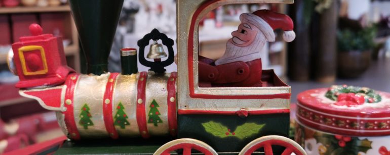Rendete magico il vostro Natale!! Vi aspettiamo in negozio con tante novità..